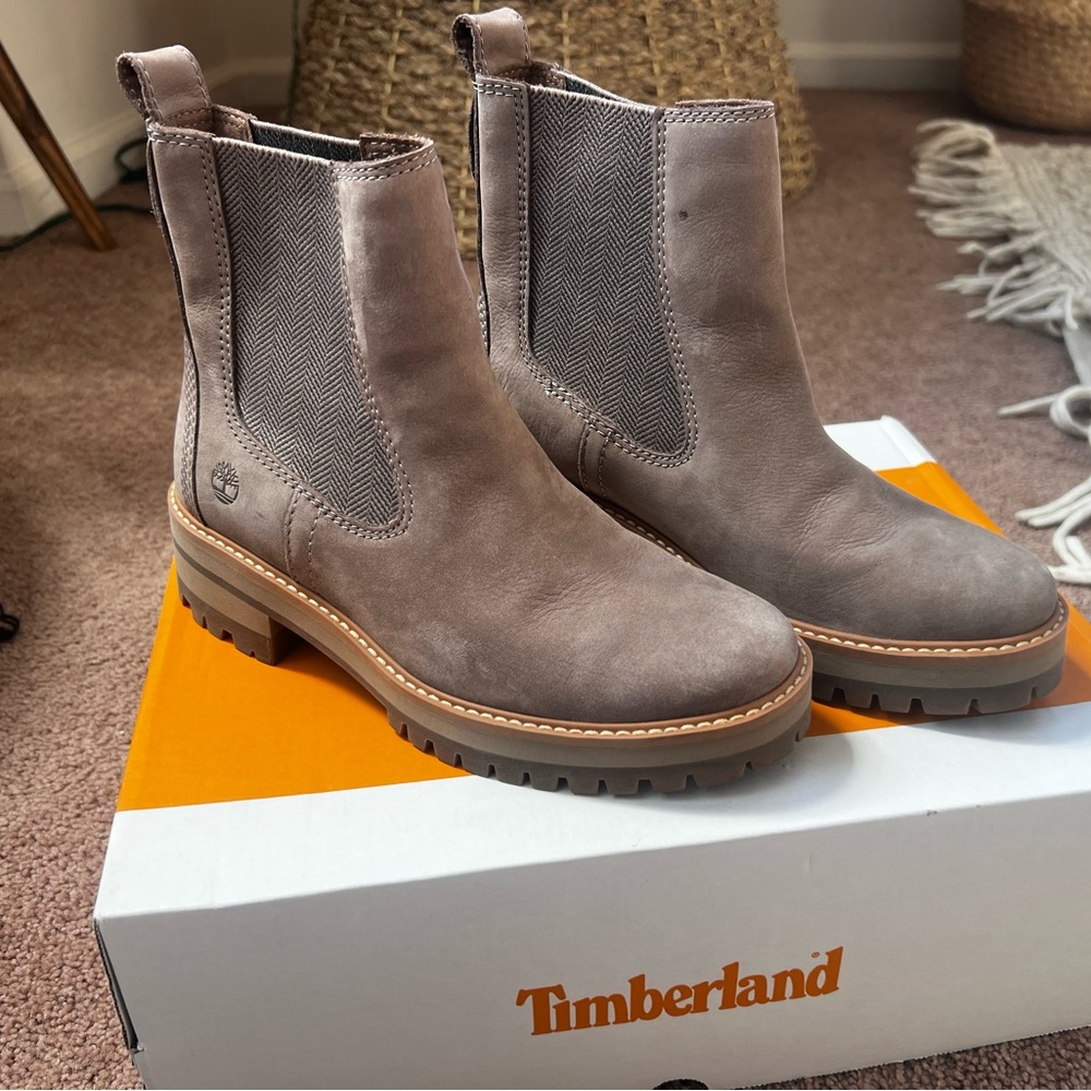 Timberland Chelsea Boots Size 7